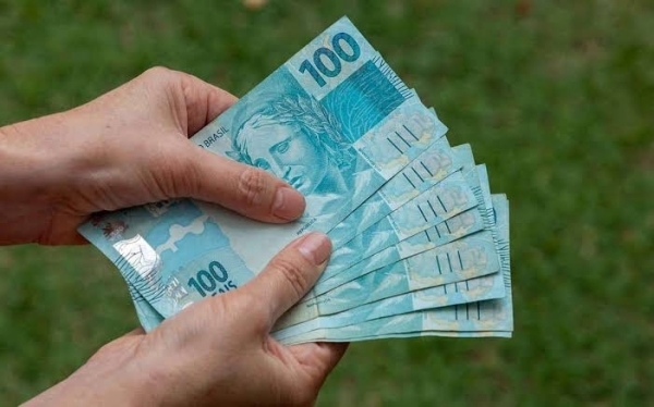 R$700,00 NO PIX 